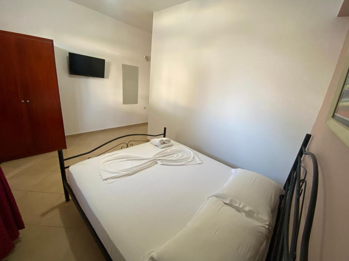 Resol Hotel Ksamil Exteriér fotografie